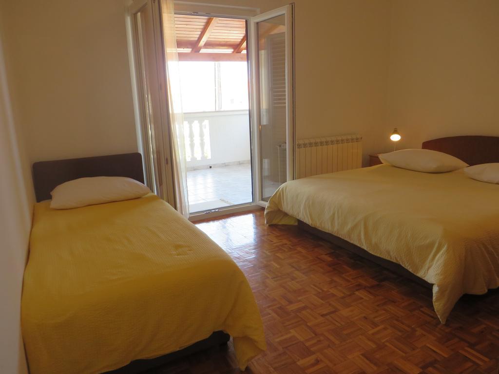 Apartments Gloria ビオグラード・ナ・モル 部屋 写真